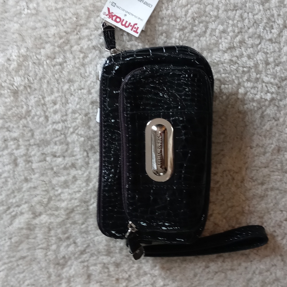 NWT. Black wristlet purse